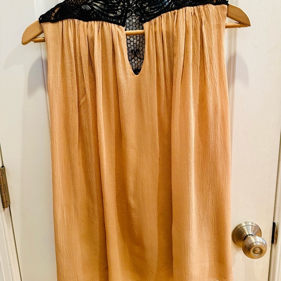 INTERMIX blouse - Picture 6 of 9